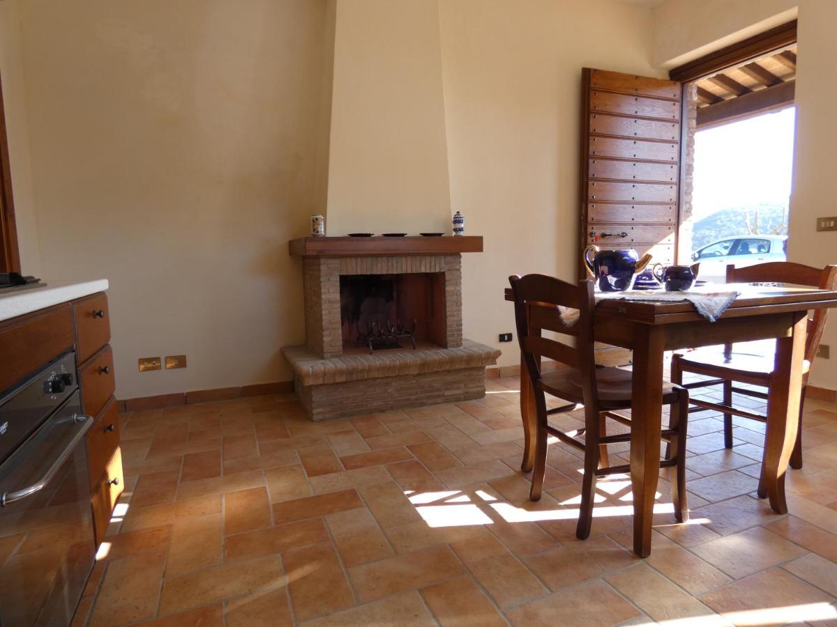 Scappo In Umbria, La Vallata Parrano ภายนอก รูปภาพ