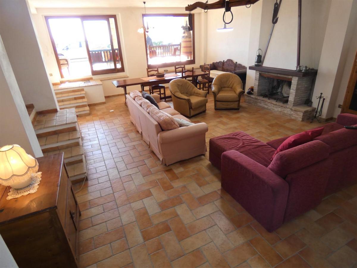 Scappo In Umbria, La Vallata Parrano ภายนอก รูปภาพ
